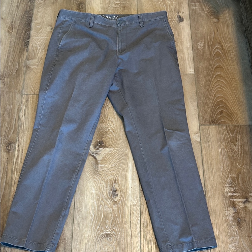 Sonoma Men's Gray Chinos